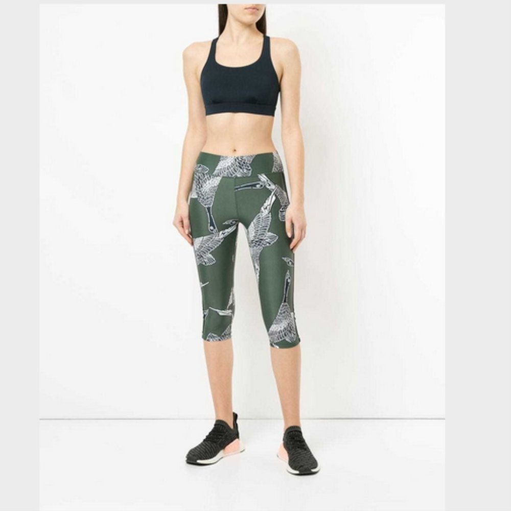 The Upside green crane print The Upside Womens Size 4 Green Crane Bird Print Cro